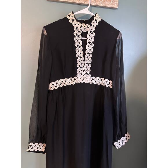 1960s Modette Vintage Mod Black Long Sleeve Sheath Dress - Rare - Picture 2 of 9